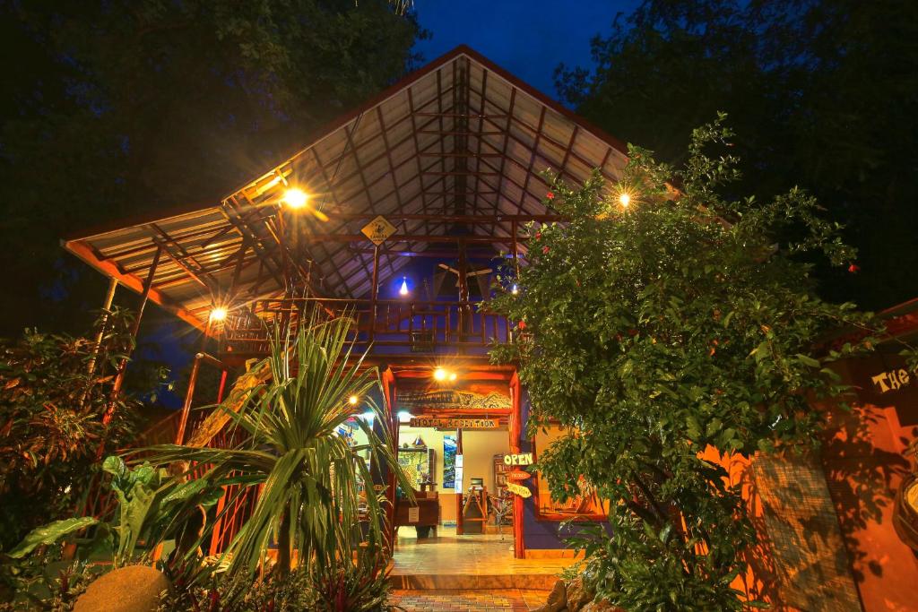 Zahrada ubytování Tico Adventure Lodge
