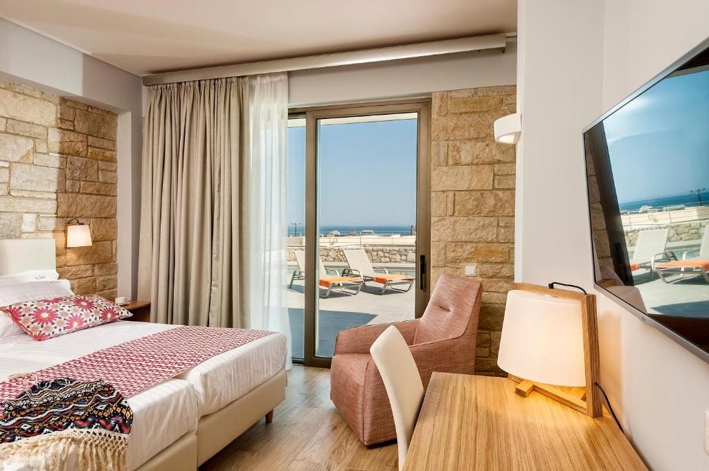 A bed or beds in a room at Eland Dream Villas