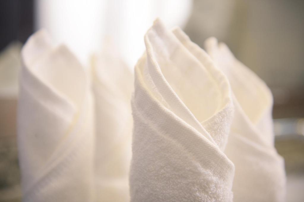 a person is wearing a white towel at Saja Al Madinah in Al Madinah