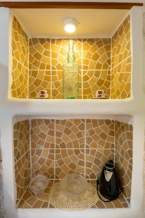 Juliette's Palace Studios - 13