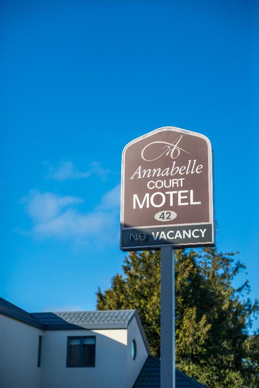 Annabelle Court Motel - Resim 32