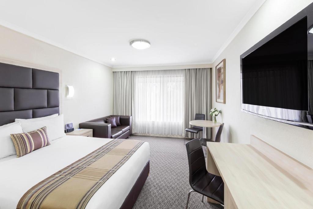 Garden City Hotel, Best Western Signature Collection, Canberra