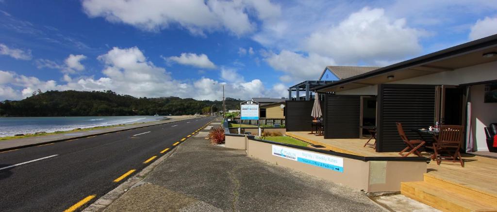 Blue Marlin Apartments - Resim 3