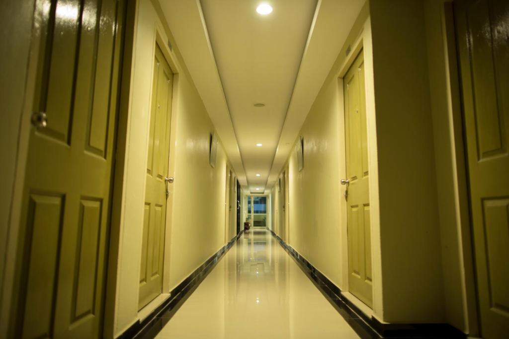 Fotografie z fotogalerie ubytování The Suvarnabhumi Apartment v destinaci Bang Kew Yai