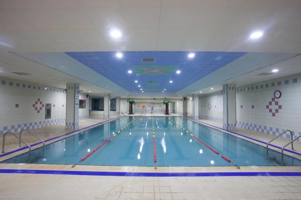Bazén v ubytování Ilsung Resort Sulak nebo v jeho okolí