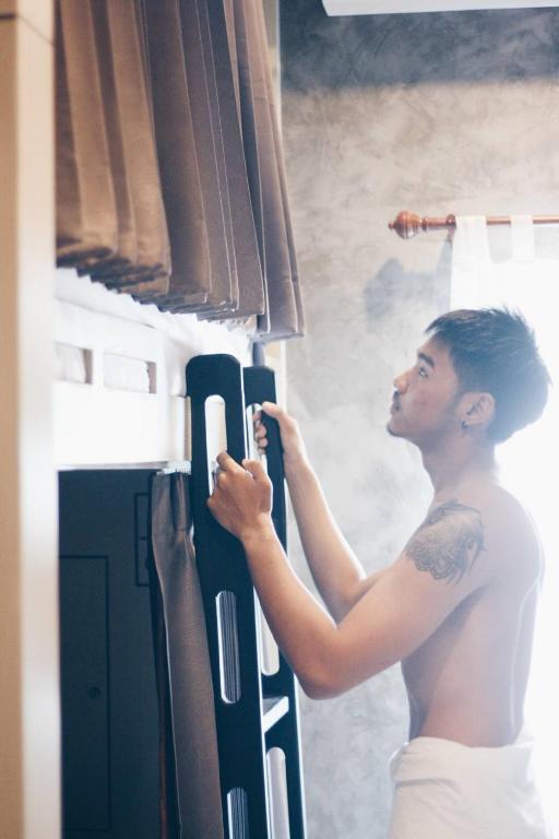 Majutusasutuse Rowhou8e Hostel Hua Hin 106 külastajad