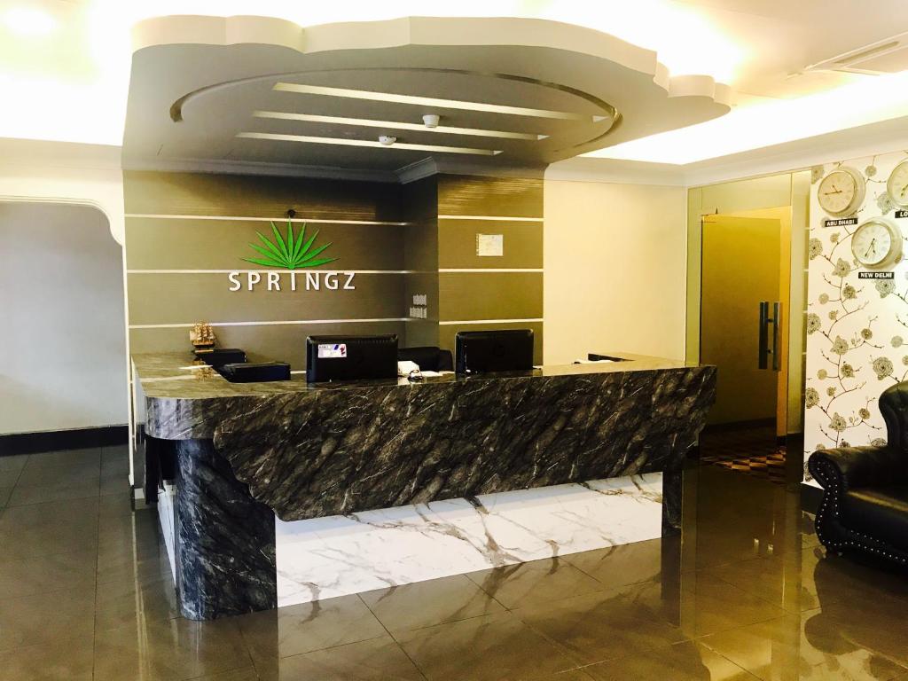 Vstupní hala nebo recepce v ubytování Springz Hotel-Bukit Jalil
