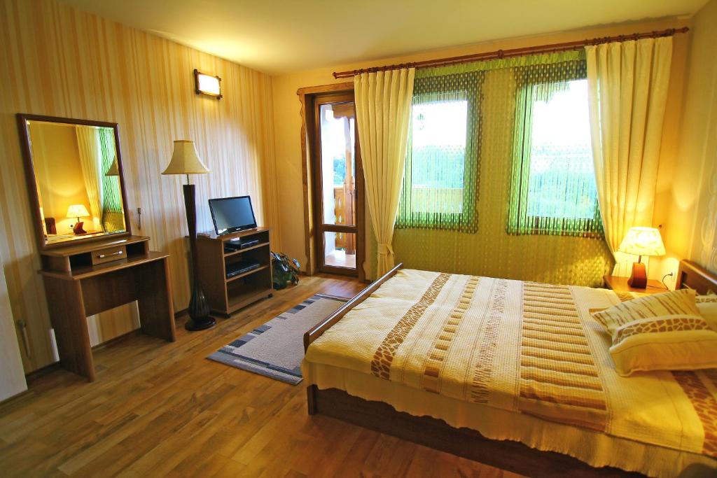 Postel nebo postele na pokoji v ubytování Hotel Asenevtsi