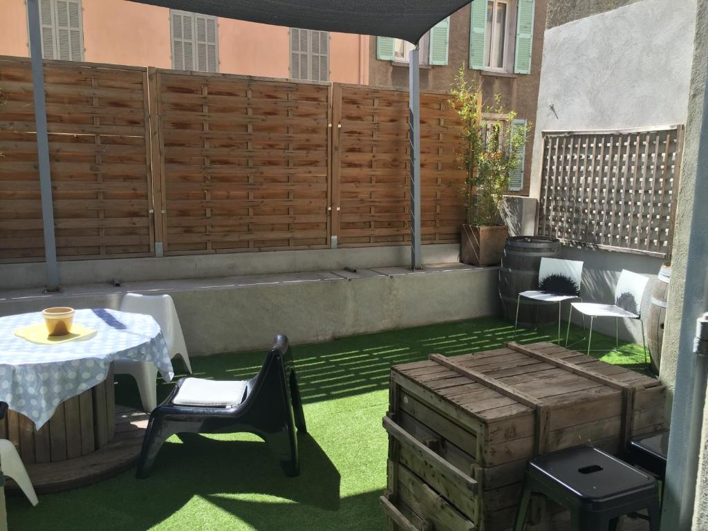 Le Mourillon Appartement -Terrasse - 一居室公寓