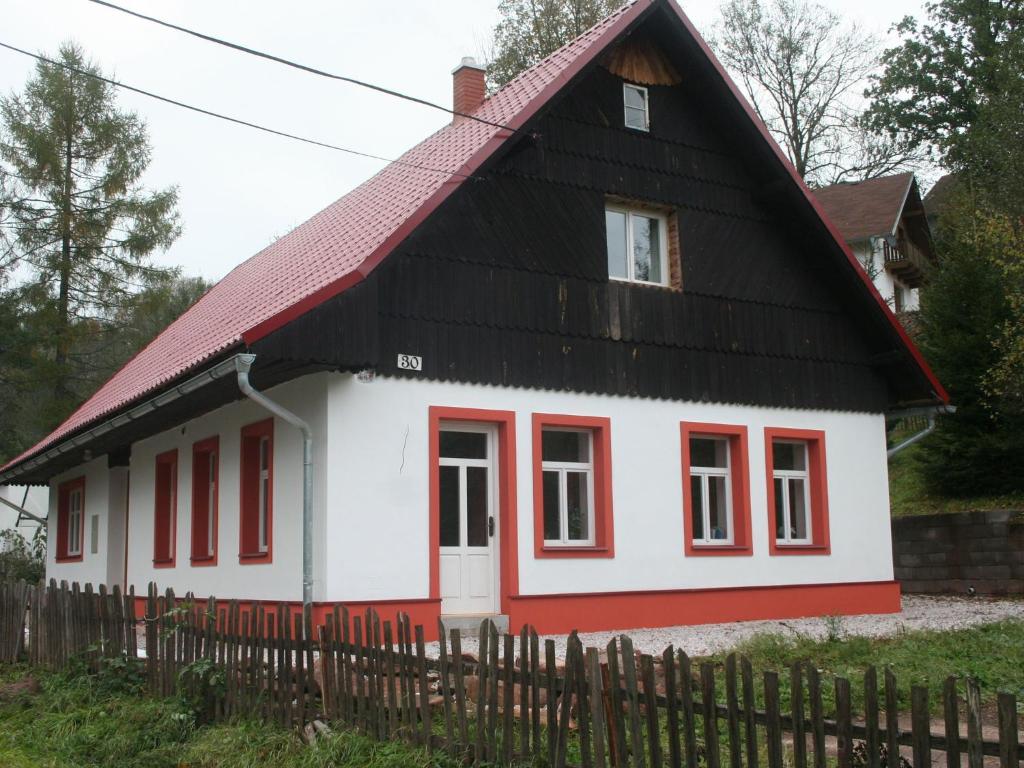Spacious Holiday Home in Rudník with Garden