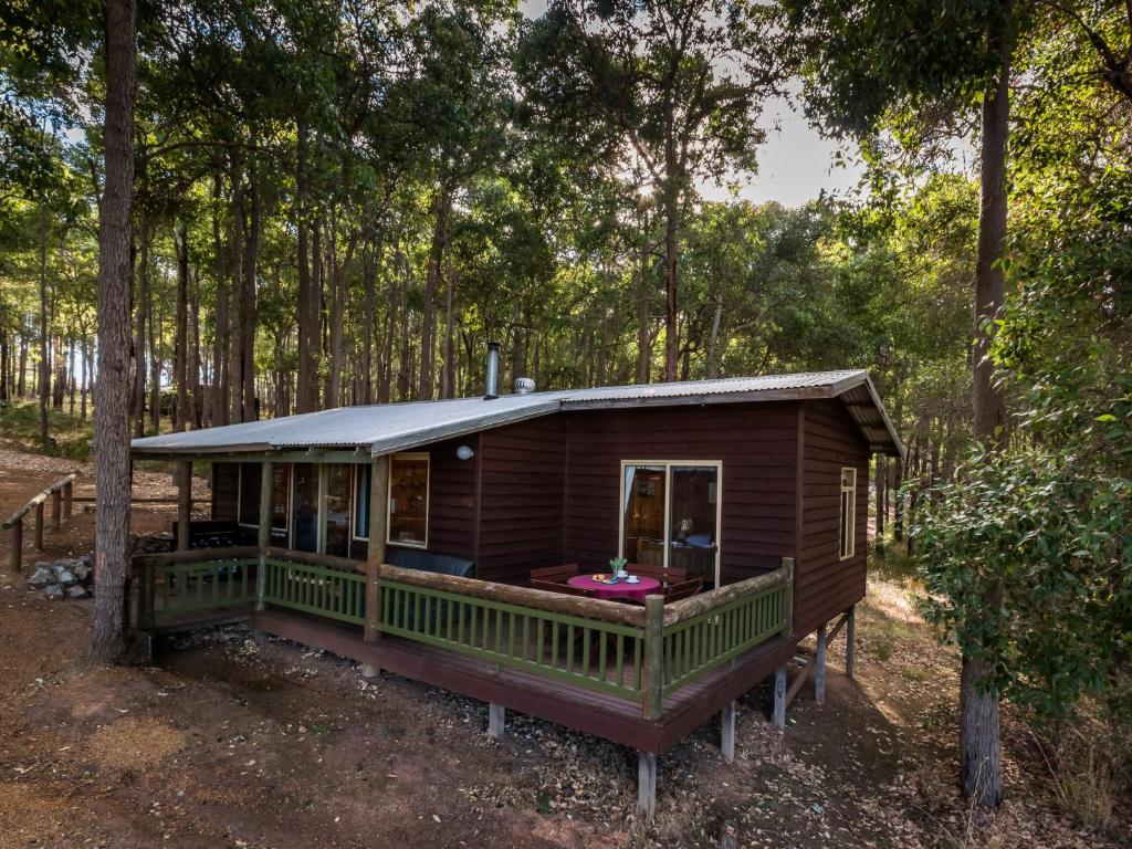 Zahrada ubytování Balingup Heights Hilltop Forest Cottages