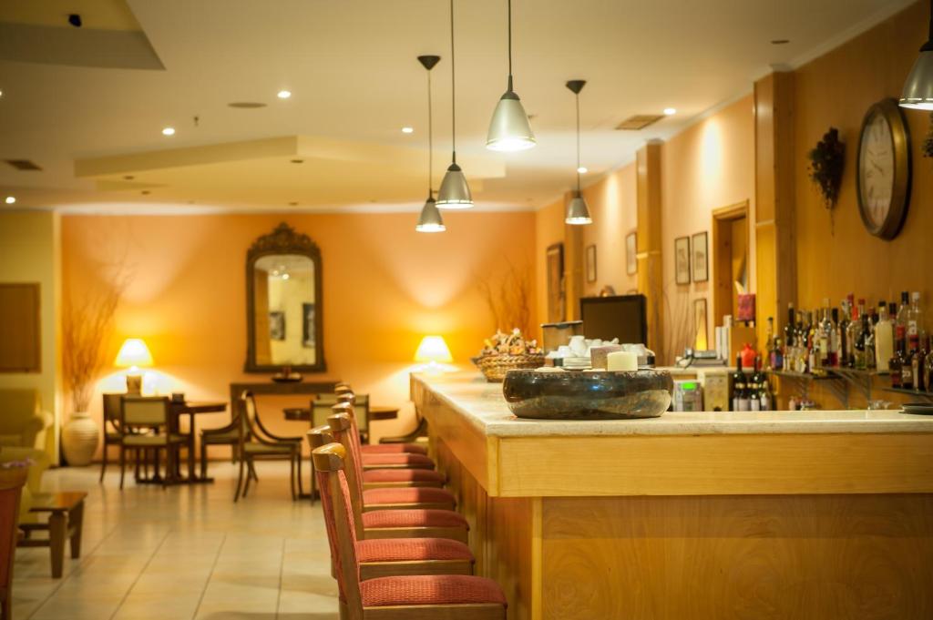 Nápoje v ubytování Neda Hotel