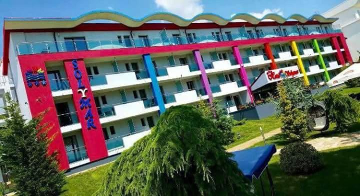Budova, kde se hotel nachází