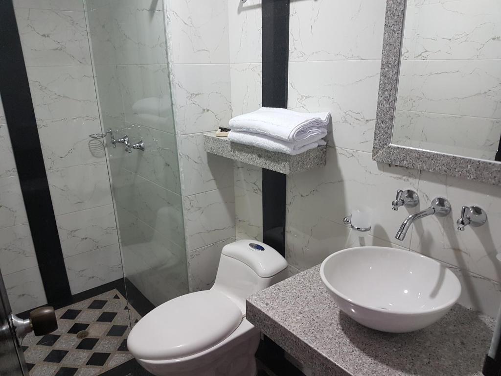 Koupelna v ubytování Hotel Castellana Group