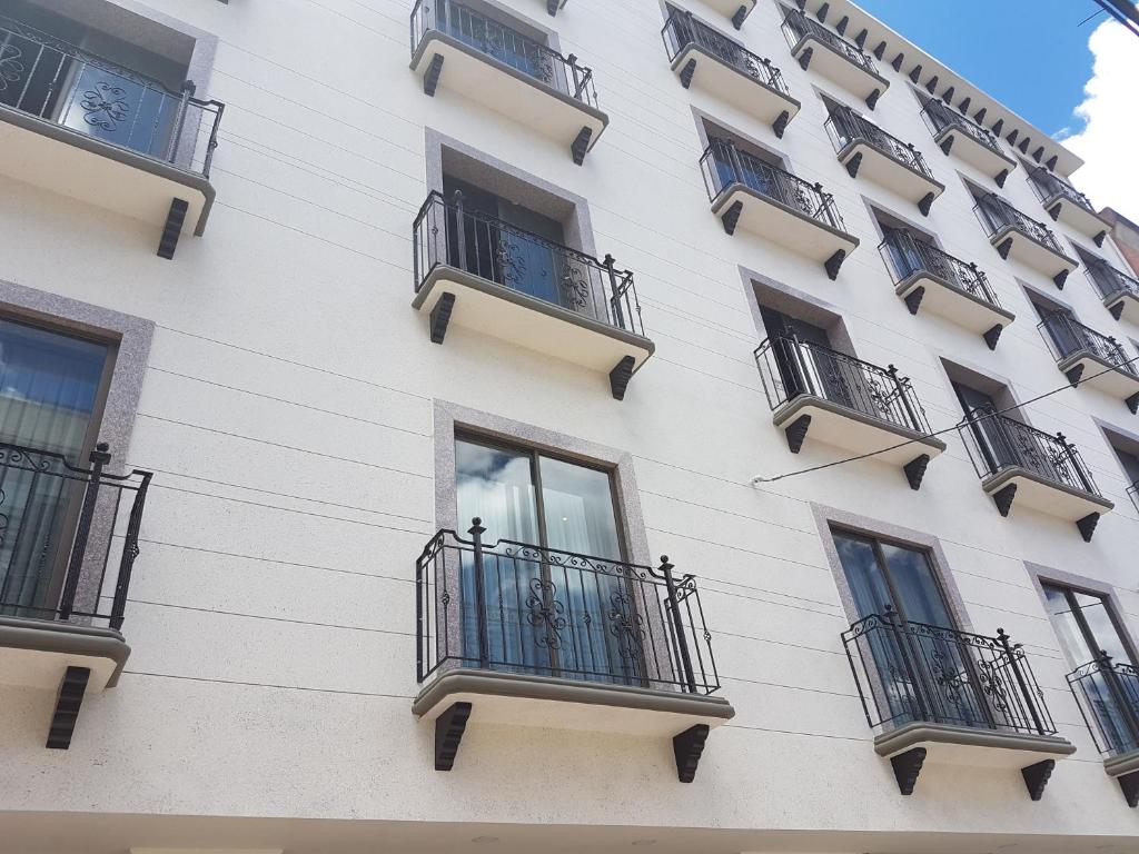 Budova, kde se hotel nachází