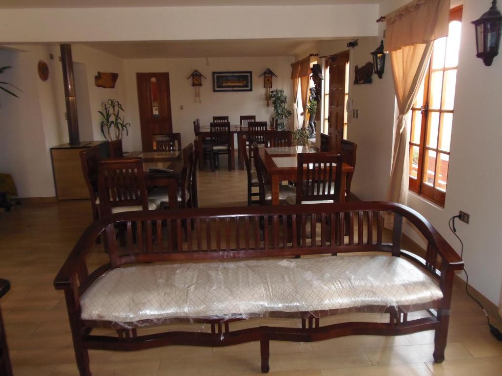 Χώρος καθιστικού στο Hostal Casa Amarilla San Vicente de Tagua Tagua
