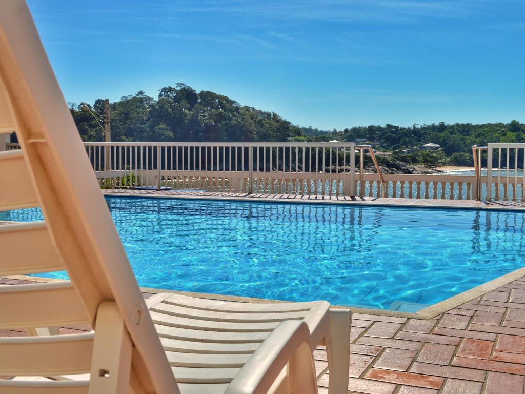 Bazén v ubytování Hotel Portal da Lua nebo v jeho okolí
