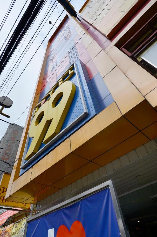 Certifikát, hodnocení, plakát nebo jiný dokument vystavený v ubytování Hotel 99 Monumento
