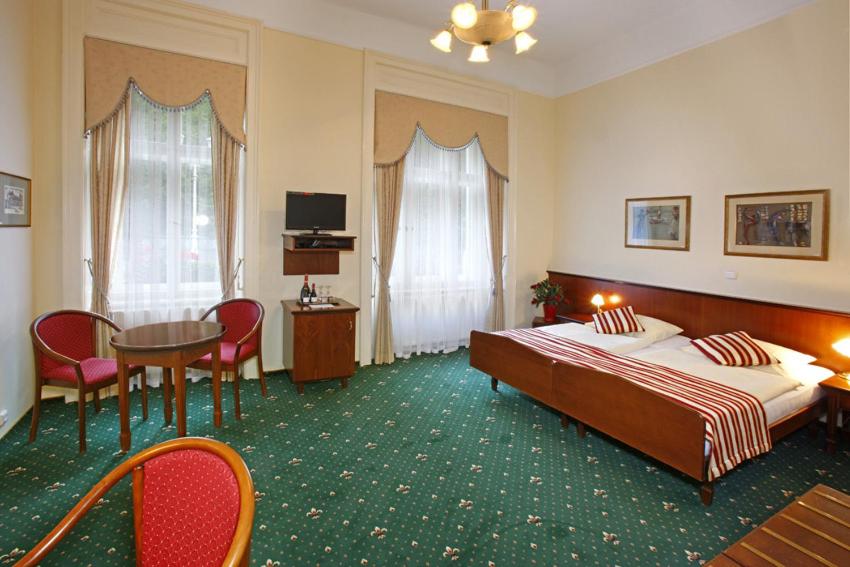 Sant Georg Garni - 9