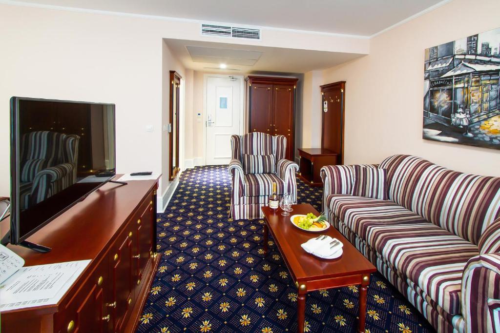 A Hoteli - Hotel Sloboda - 豪华双人或双胞胎房间