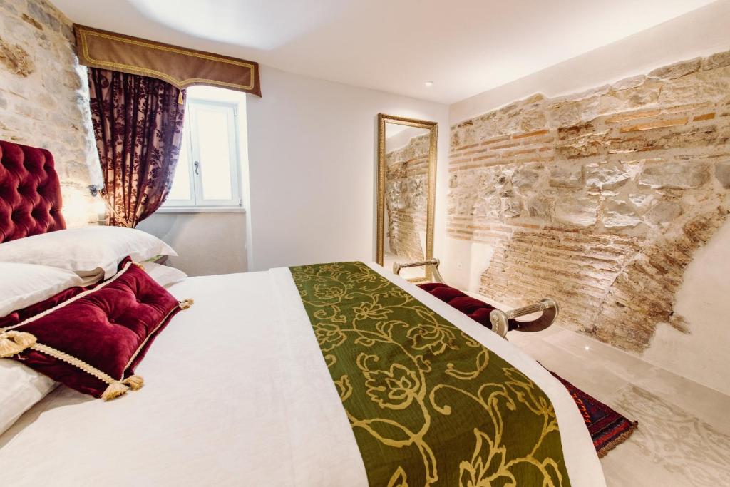 Villa Nepos Hotel - 19