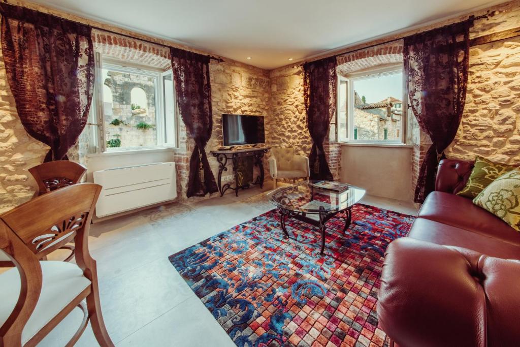 Posezení v ubytování Villa Nepos Hotel