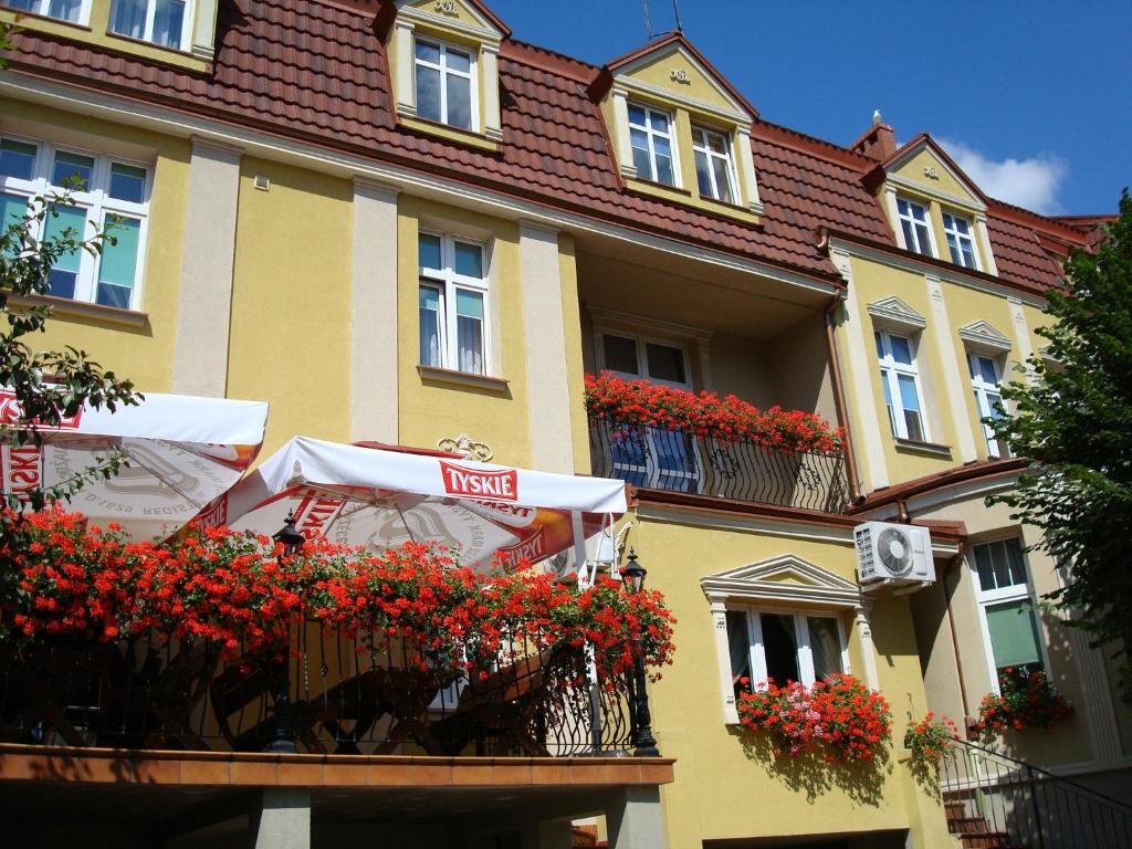 Budova, kde se hotel nachází