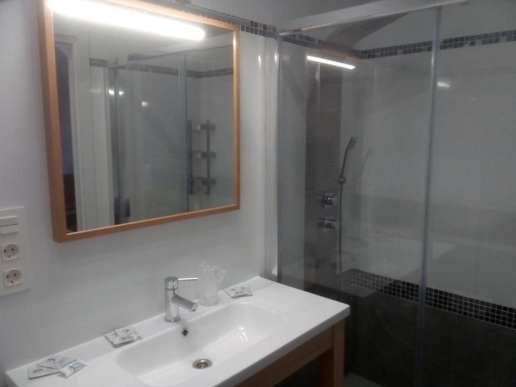 Koupelna v ubytování Hotel Ria de Bilbao