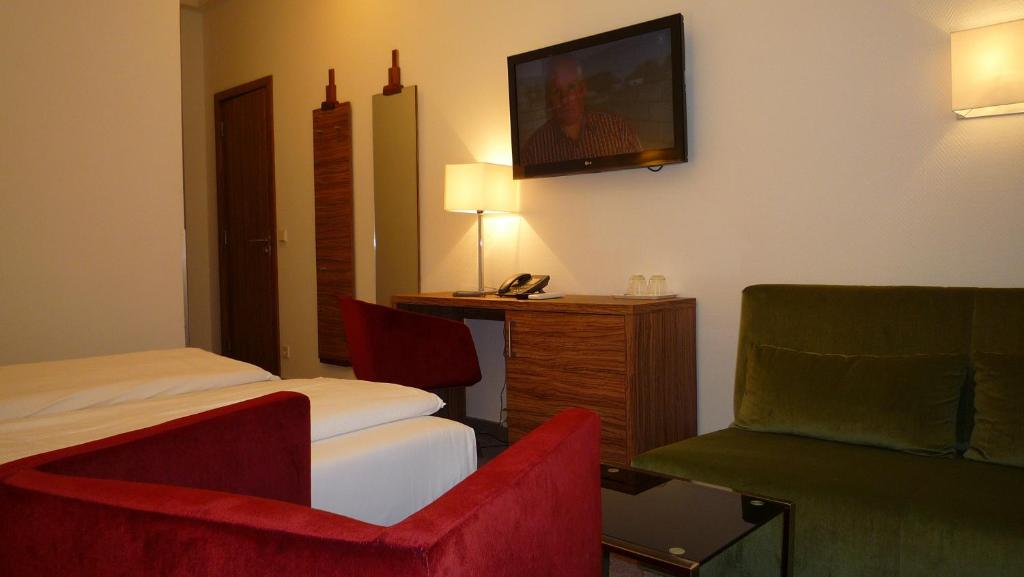 Hotel Cristall - Frankfurt City - Resim 45