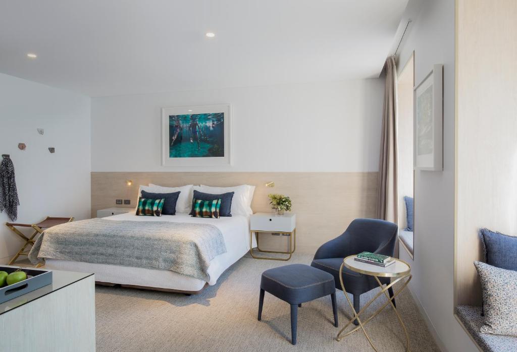 Postel nebo postele na pokoji v ubytování Spicers Potts Point