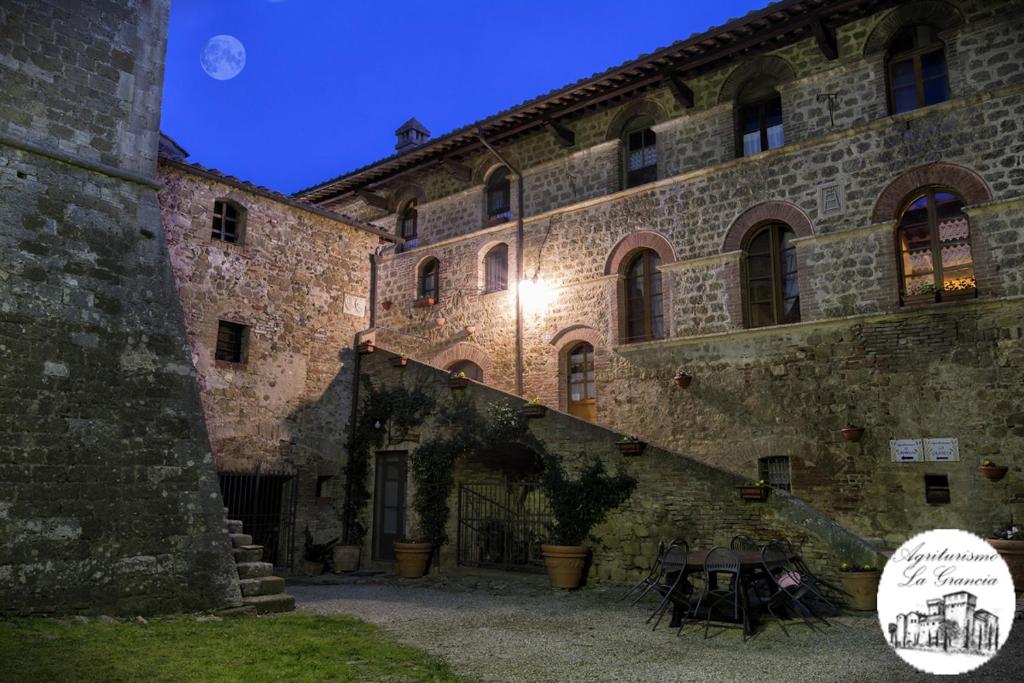 Zdjęcie z galerii obiektu Agriturismo Castello La Grancia di Spedaletto w mieście Pienza