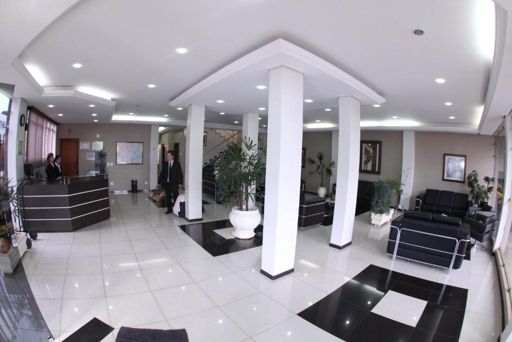  Hotel Mirage