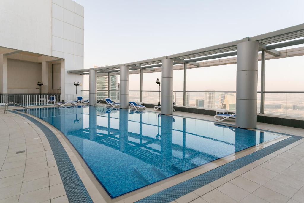 Near Burj Khalifa, DownTown - Burj Al Nujoom