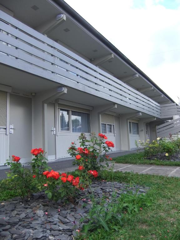 Campanile Reims Sud Bezannes - Resim 19