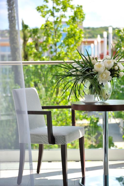 Balkón nebo terasa v ubytování Aqualux Hotel Spa Suite & Terme