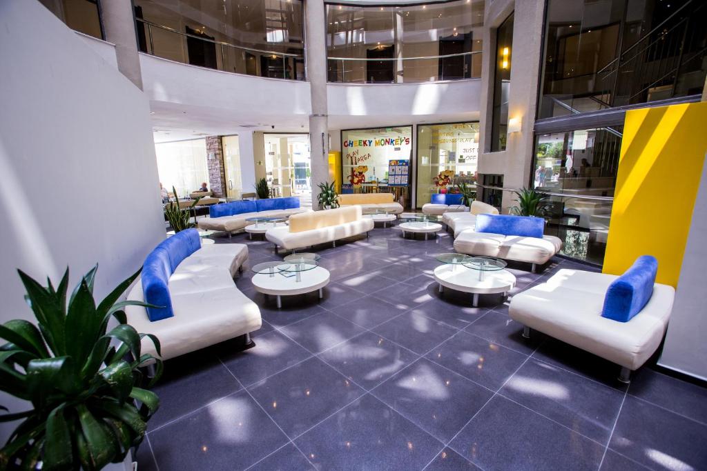 Posezení v ubytování Smartline Meridian Hotel