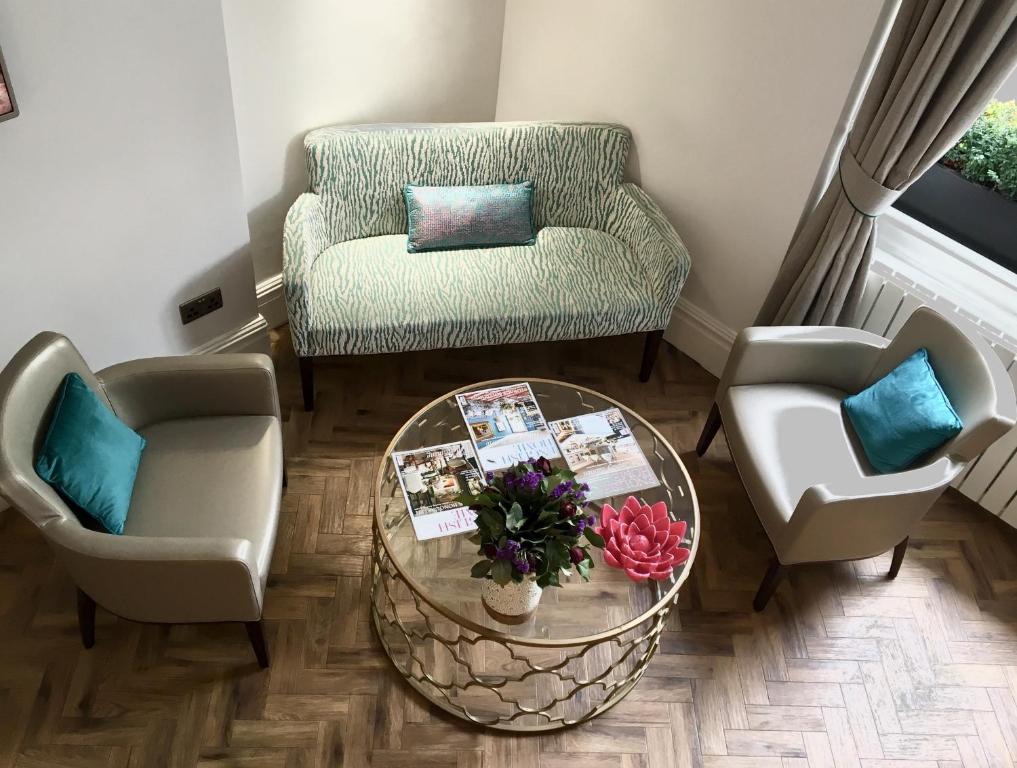 The Beverley Hotel London - Victoria - Resim 22