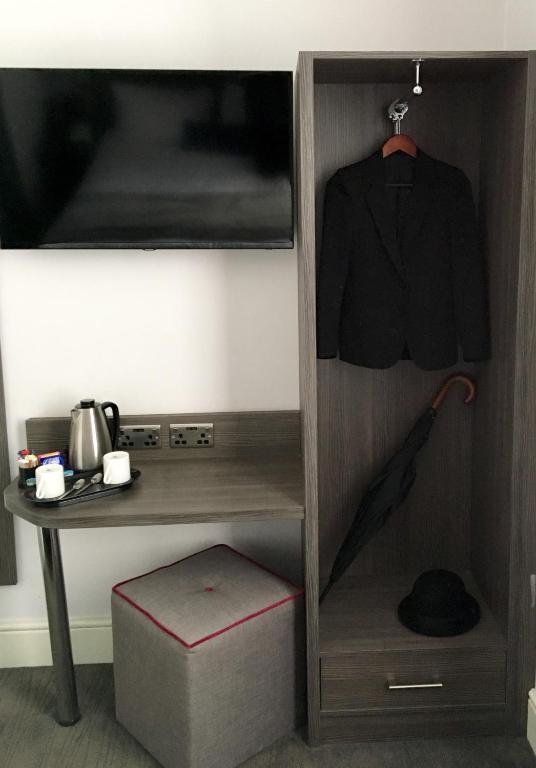 The Beverley Hotel London - Victoria - Resim 17