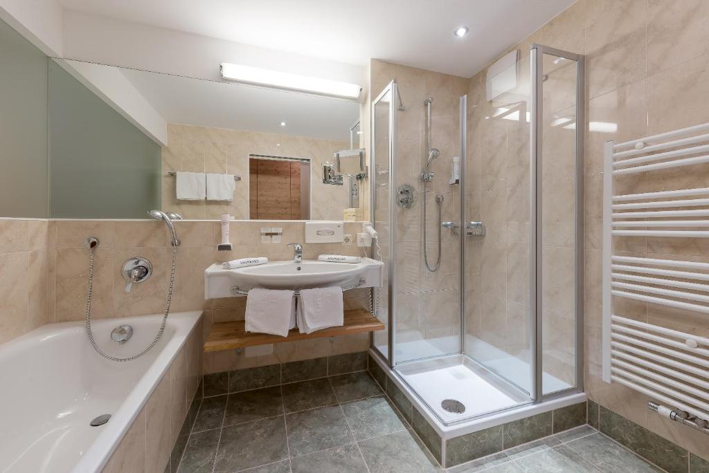 Kúpeľňa v ubytovaní Hotel Leonhard