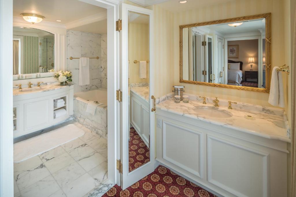 Grand America Hotel photo