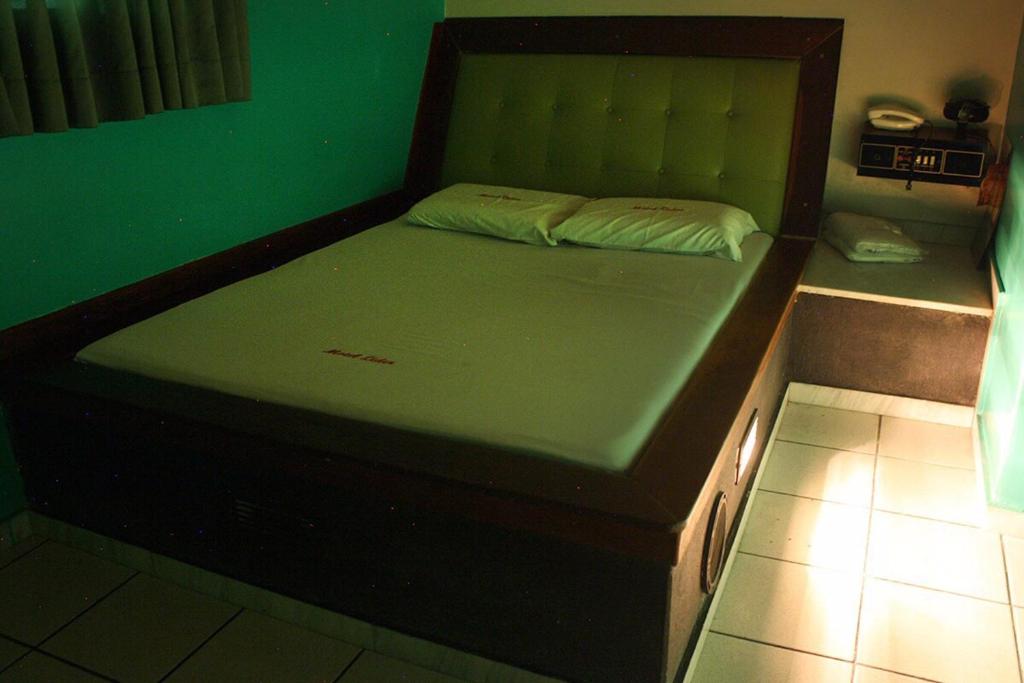  Motel Líder