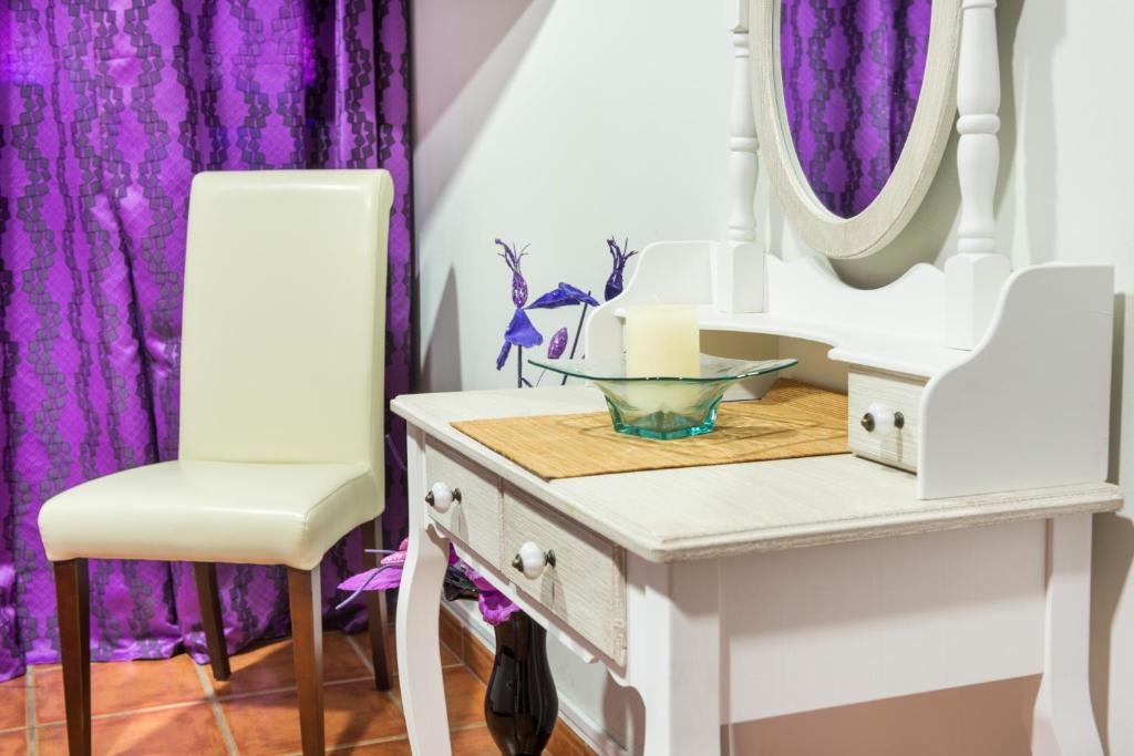 Hostal Restaurante Rijujama - Double Or Twin Room