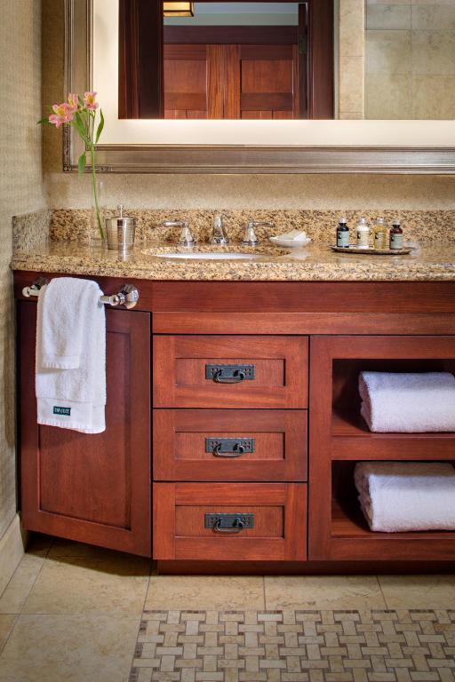 The Lodge at Torrey Pines - 