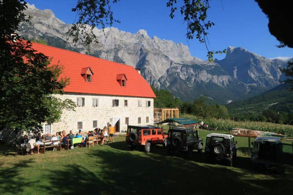 Guesthouse Dritan Tethorja - Image 5