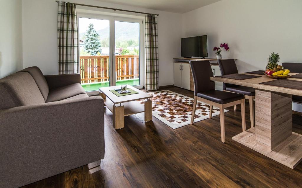 Telewizja i/lub zestaw kina domowego w obiekcie Appartementhaus Bergland