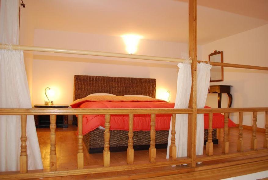 Postel nebo postele na pokoji v ubytování Vina Beach Hotel