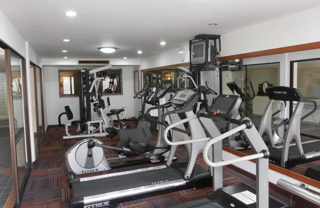 Fitness centrum a/nebo fitness zařízení v ubytování Kantary Bay Hotel Phuket