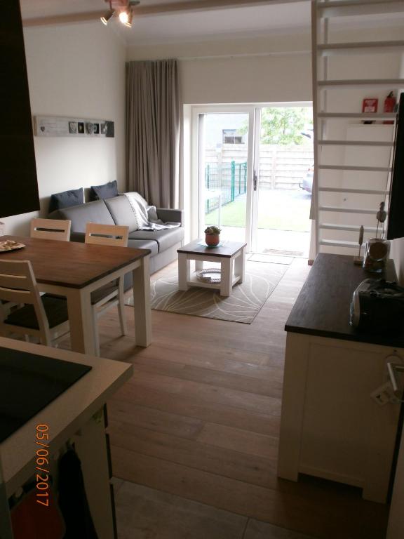 Kuchyň nebo kuchyňský kout v ubytování Vakantiehuisje Bredene