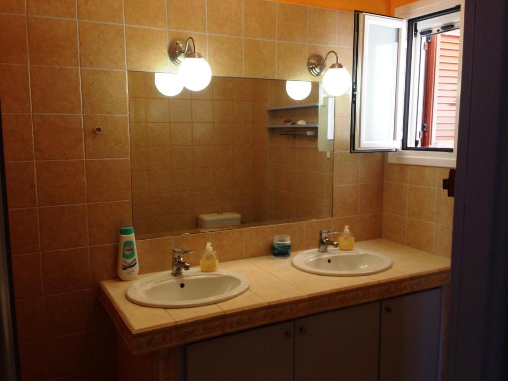 Koupelna v ubytování Vila Tselentata