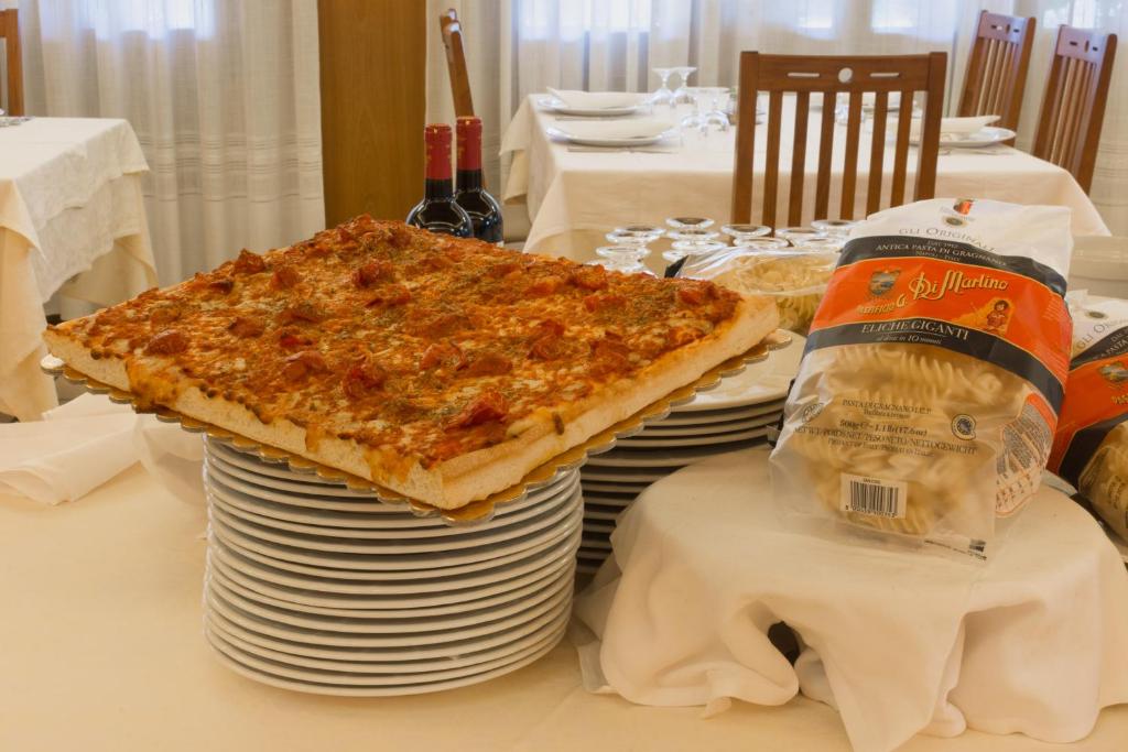 Jídlo v hotelu nebo okolí